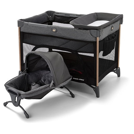 Graco Pack n’ Play Close2Baby Playard with Bassinet & Changing Table