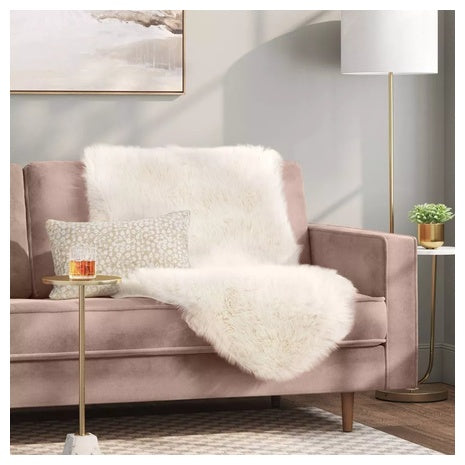 Faux Fur Pelt Throw Blanket/Rug