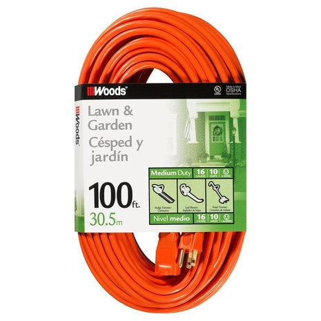Woods Outdoor 100′ 16 Gauge Extension Cord