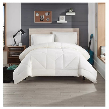 3-Piece UGG Corey Reversible King Comforter Set