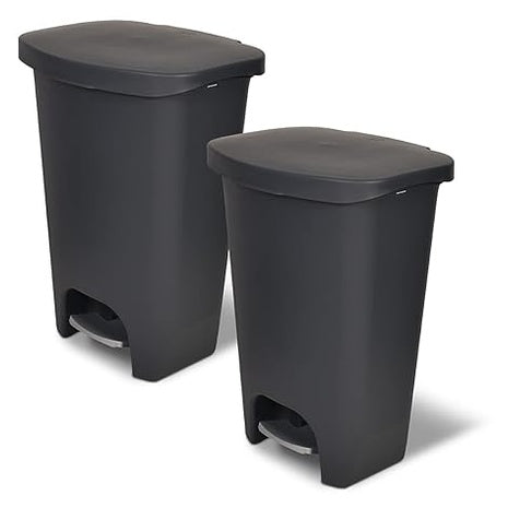 2 Glad 13 Gallon Trash Cans