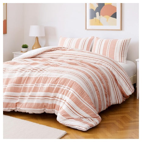 3-Piece Amazon Basics 3-Piece Queen Jacquard Comforter Set W/ 2 Pillow Shams