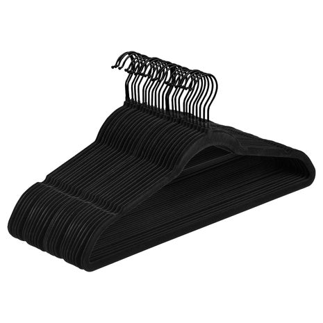 60 Velvet Clothes Hangers