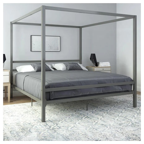 Isabelle & Max Mifflinville Canopy Bed