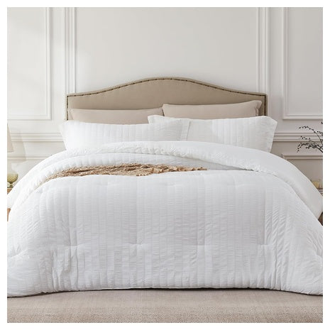 3-Piece Queen Seersucker Comforter Set