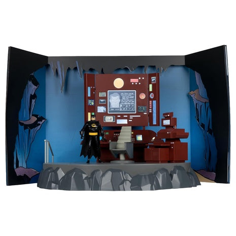 6" The Animated Series Batcave Playset With Exclusive Batman Figure