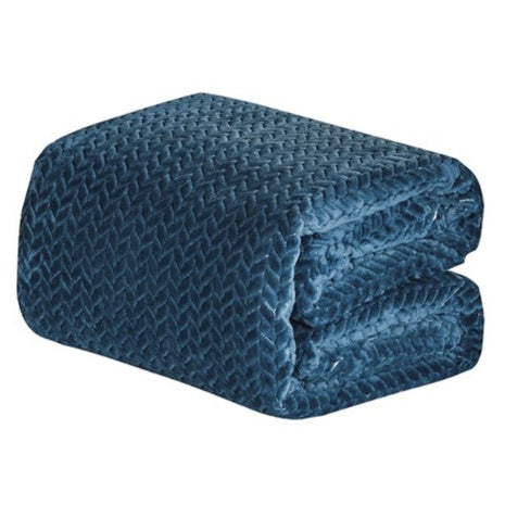 Noble House 86'' X 86'' Chevron Braided Queen Size Blanket (4 Colors)