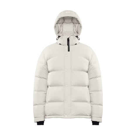 Up To 50% Off Aritzia Coats, Clothing and More!