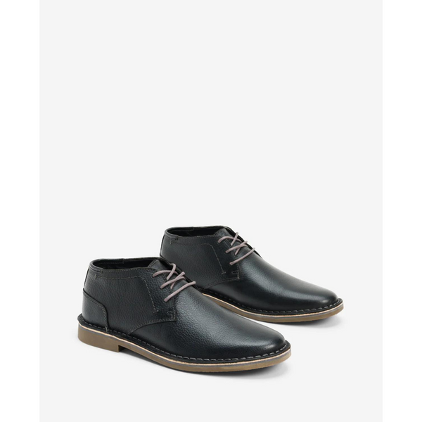 kenneth cole chukka