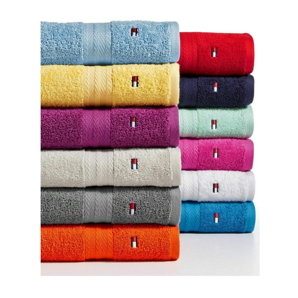 Tommy Hilfiger Solid Bath Towels