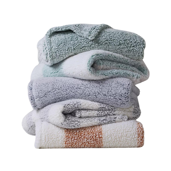 Cozy Sherpa Throw Blanket (3 Colors)
