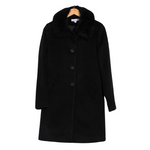 Hasta 85% de descuento en abrigos, chaquetas, suéteres, bufandas y botas de invierno