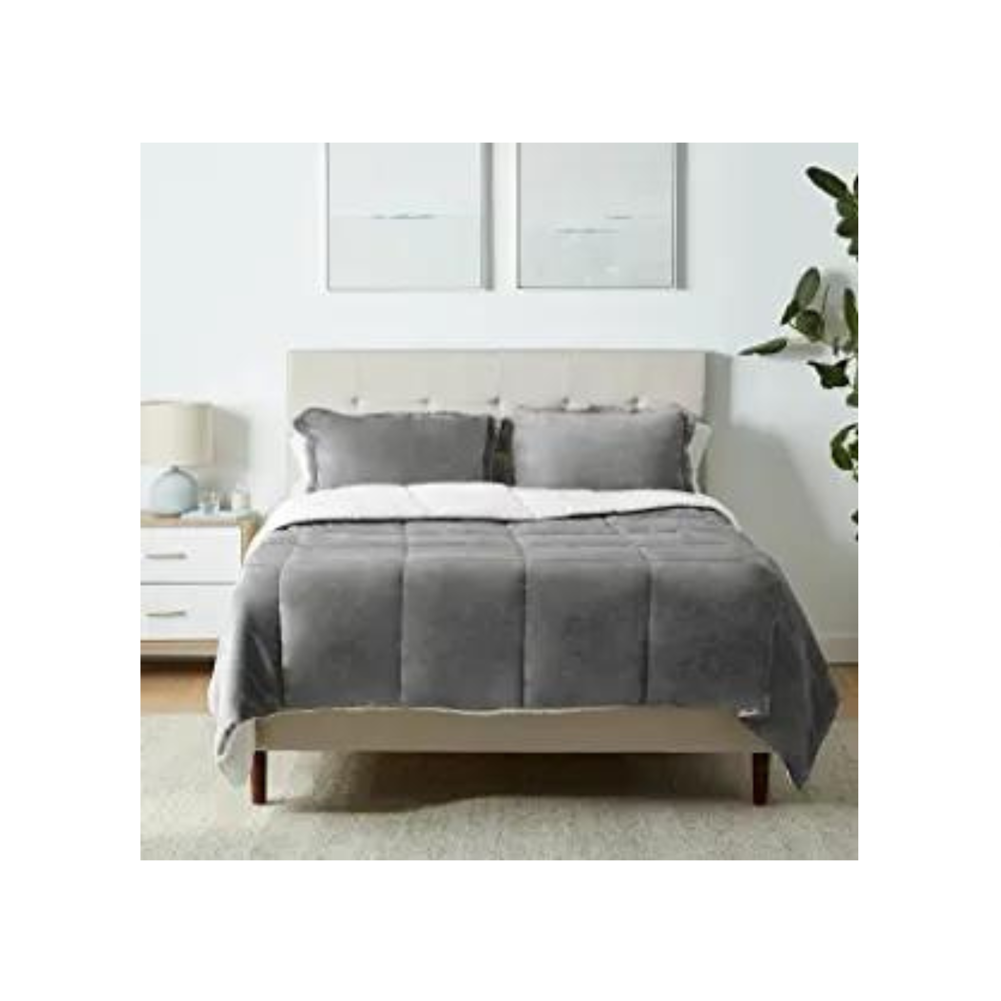 Amazon Basics UltraSoft Micromink Sherpa Comforter Bed Set (Full/Quee