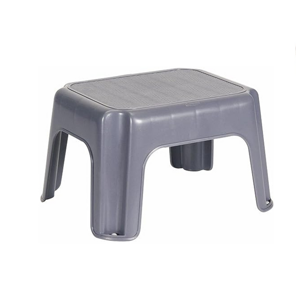 Rubbermaid One-Step Stool