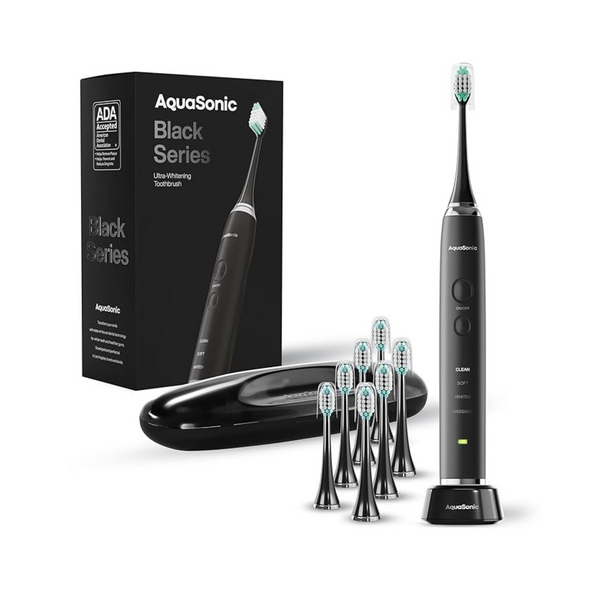 Cepillo de dientes ultrablanqueador Aquasonic Black Series con estuche de viaje