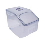 Recipiente para almacenar alimentos de 50,7 tazas Easy Essentials con tapa abatible y vaso para servir