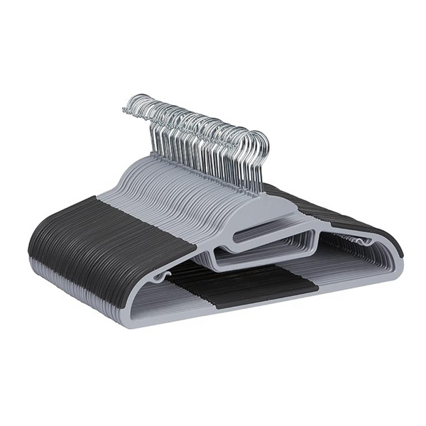 Paquete de 50 perchas de plástico recubiertas de goma Amazon Basics