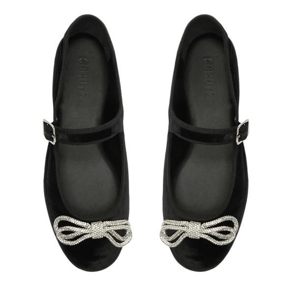 Up To 68% Off Schutz Boots & Shoes Winter Sale!