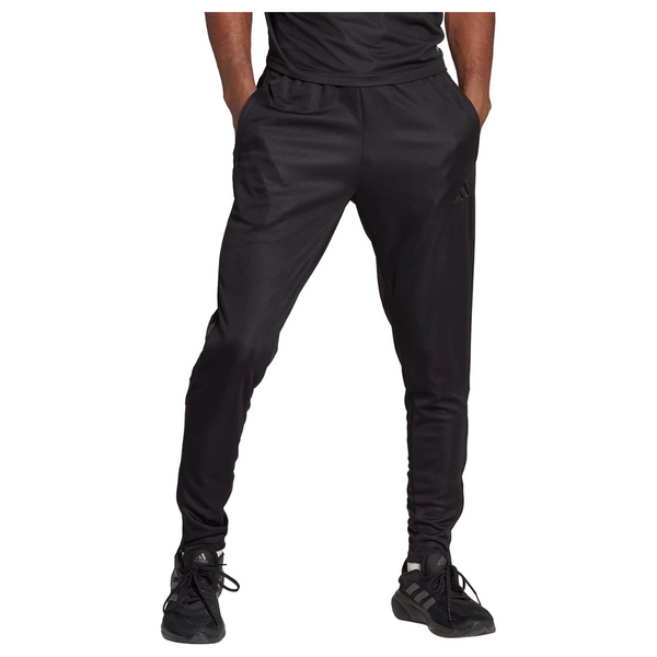 Up To 80% Off On Apparel & Accessories Spring Sale At Amazon