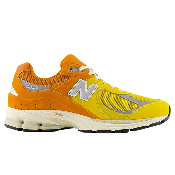 Extra 30% Off On New Balance 2002R Shoes At Joes New Balance Outlet