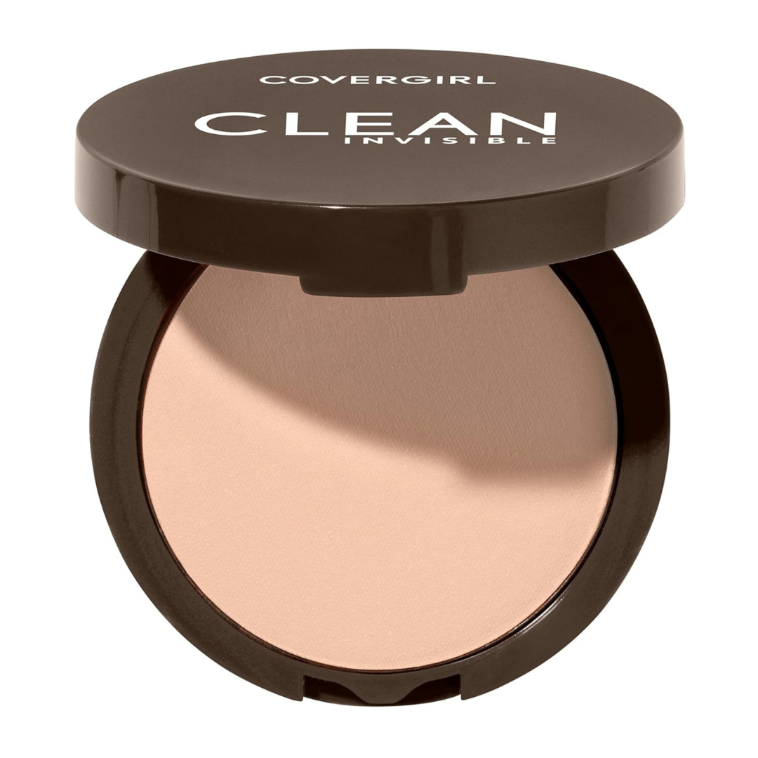 0.38 oz CoverGirl Classic Beige Clean Invisible Pressed Powder