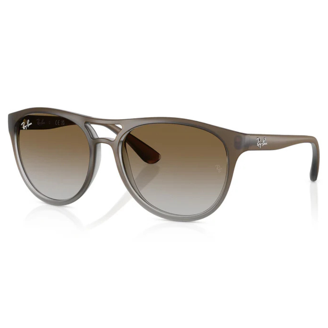 Up To 66% Off On Oakley & Ray-Ban Sunglasses At Zulily