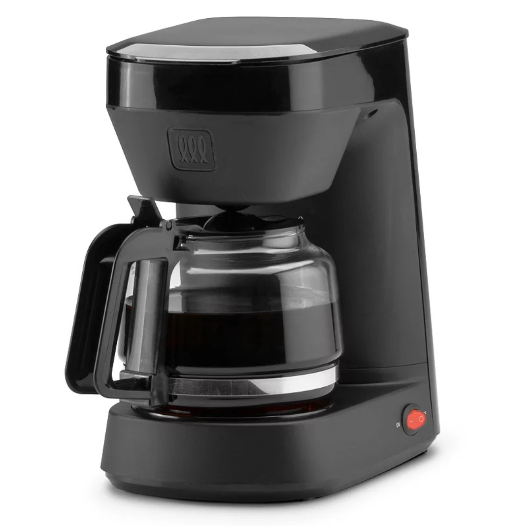 Toastmaster 5-Cup Detachable Filter Basket Coffee Maker