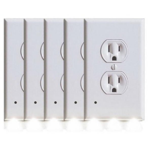 BH 5-Pack Outlet Cover With Built-In LED Night Light