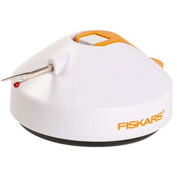 Fiskars Tabletop Seam Ripper (7.25 x 3.75 x 1.38)