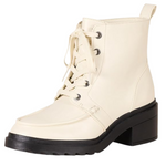 Amazon Essentials Women's Moc Toe Boot