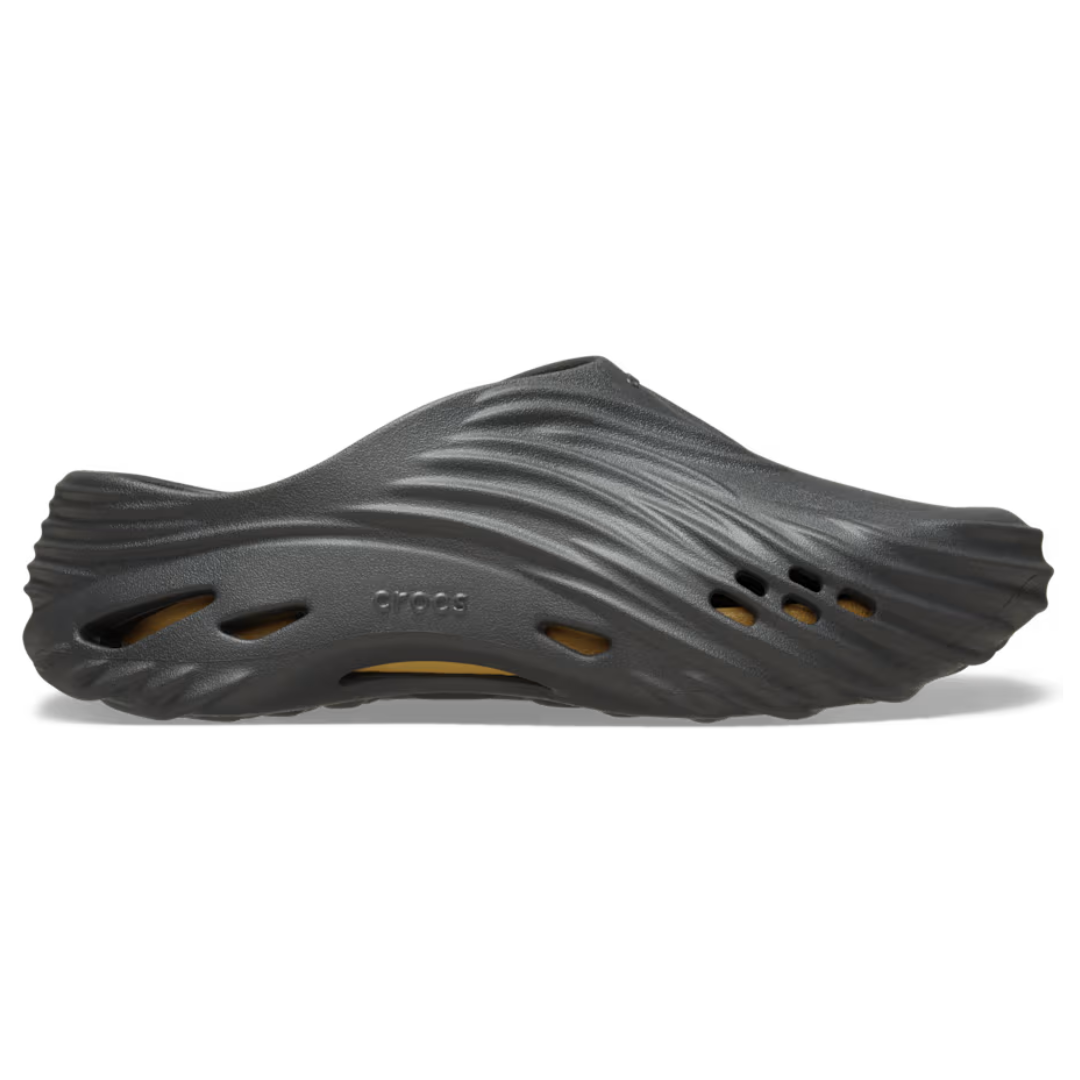 Up To 50% Off + Extra 25% Off On Summer Sale At Crocs