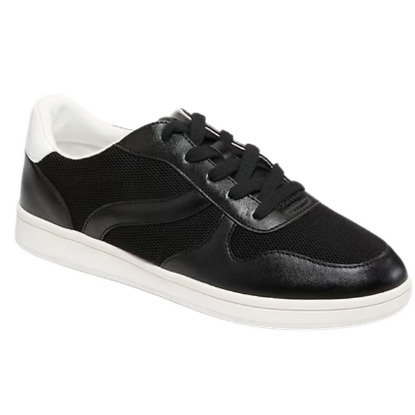 Old Navy Women's Low-Top Sneakers (Blackjack)