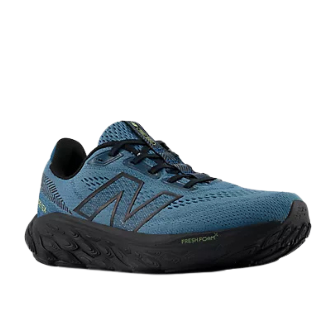 New Balance Women's Fresh Foam X 880v14 Gore-Tex Sneaker
