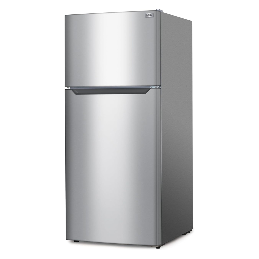 Black+Decker 18.1 Cu. Ft. Top Mount Refrigerator with Ice Maker