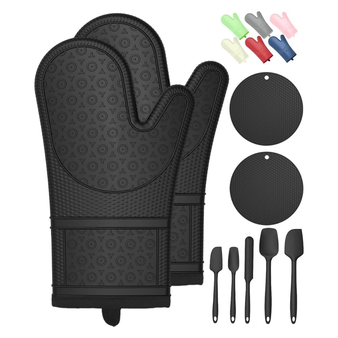 Two Oven Mitts, 2 Hot Pads And 5 Five Silicone Spatulas (Various)