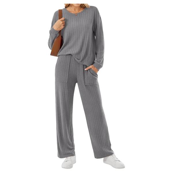 2-Piece Women's Ribbed Lounge Set With Long Sleeves And Pockets (Various)