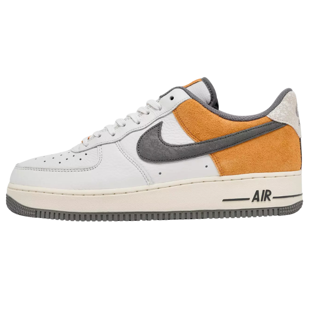 Nike Men's Air Force 1 '07 LV8 Shoes