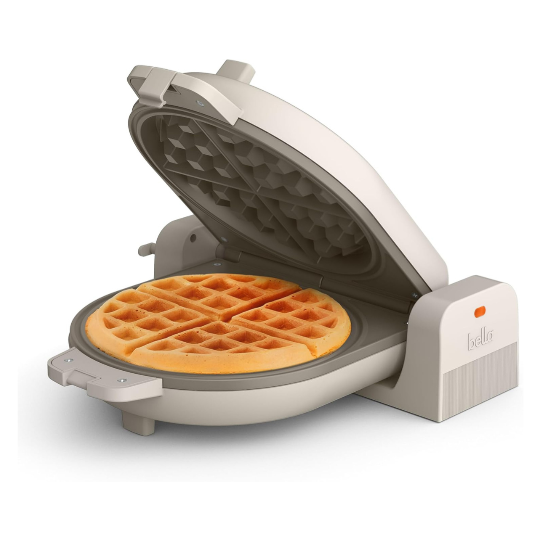 Bella 1000W Flip-n-Store Belgian Waffle Maker