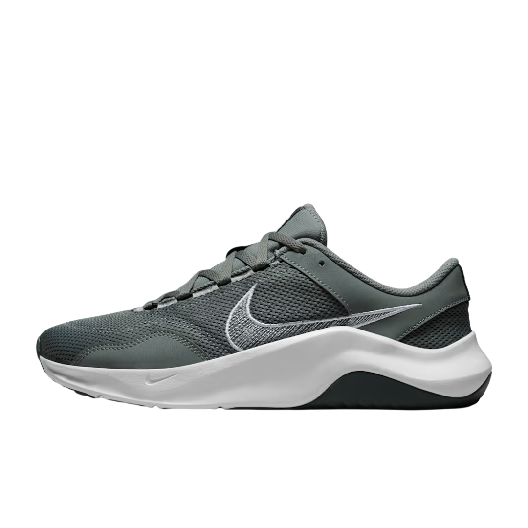 Nike Men's Legend Essential 3 Next Nature Running Shoes