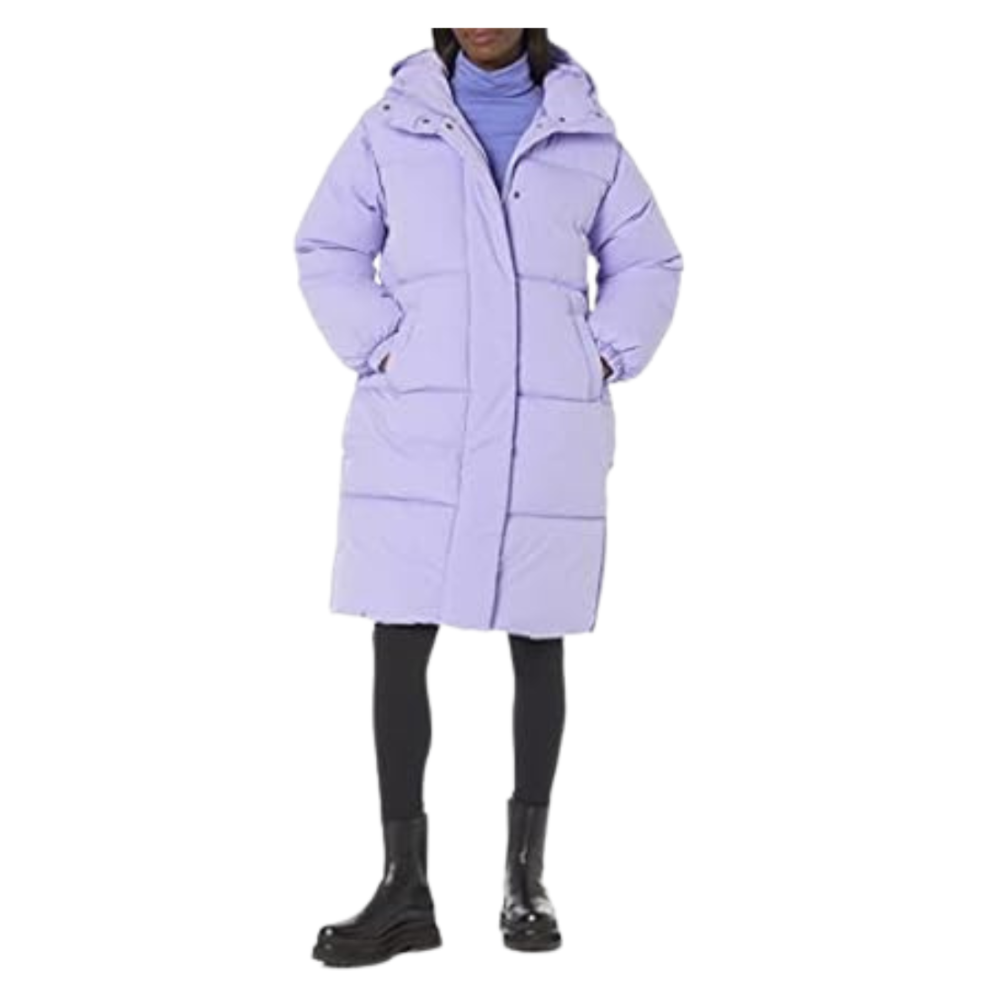 Up To 80% Off On Amazon Essentials, Fitkicks, & More At Woot