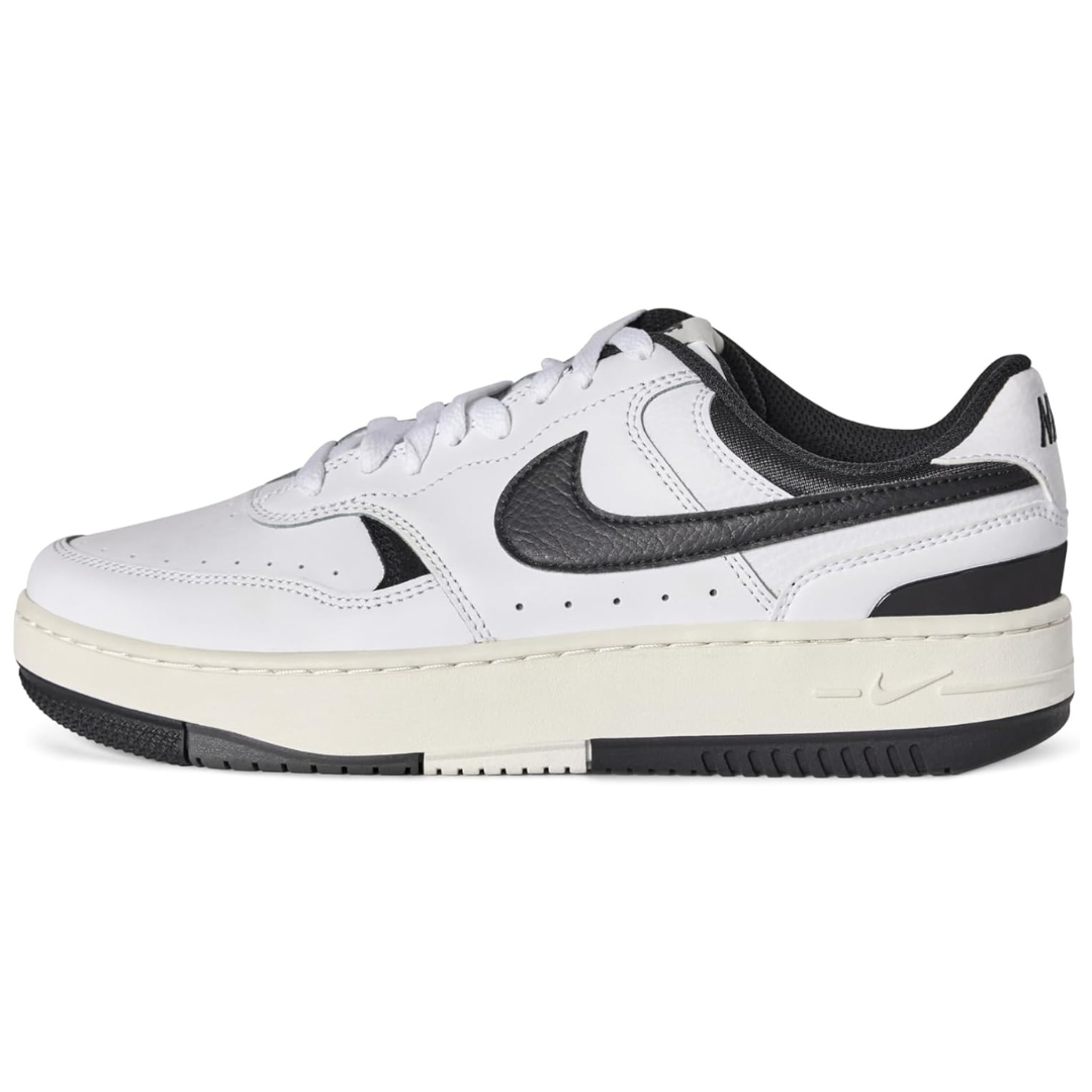 Nike Women's Gamma Force Shoes