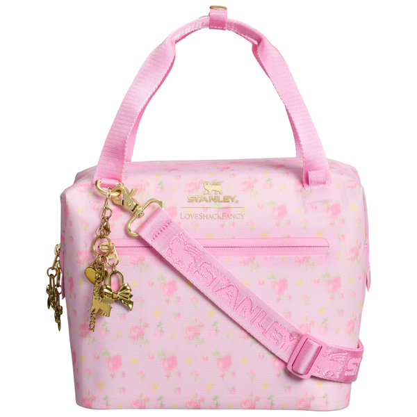 Winter Sale: Up To 40% Off On Tumblers, Bottle, Flask And More At Stanley