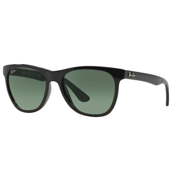 Up to 65% off on Ray Ban Sunglasses at Zulily