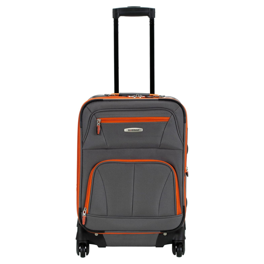 Rockland 20" Pasadena Softside Spinner Wheel Luggage