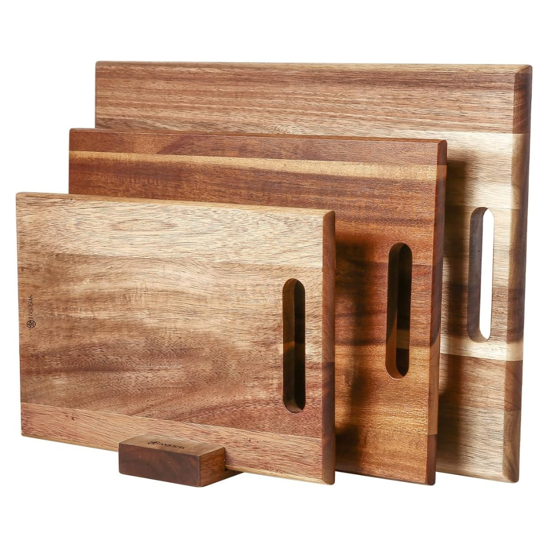 3-Piece Yusotan Acacia Wood Cutting Board Set With Handles