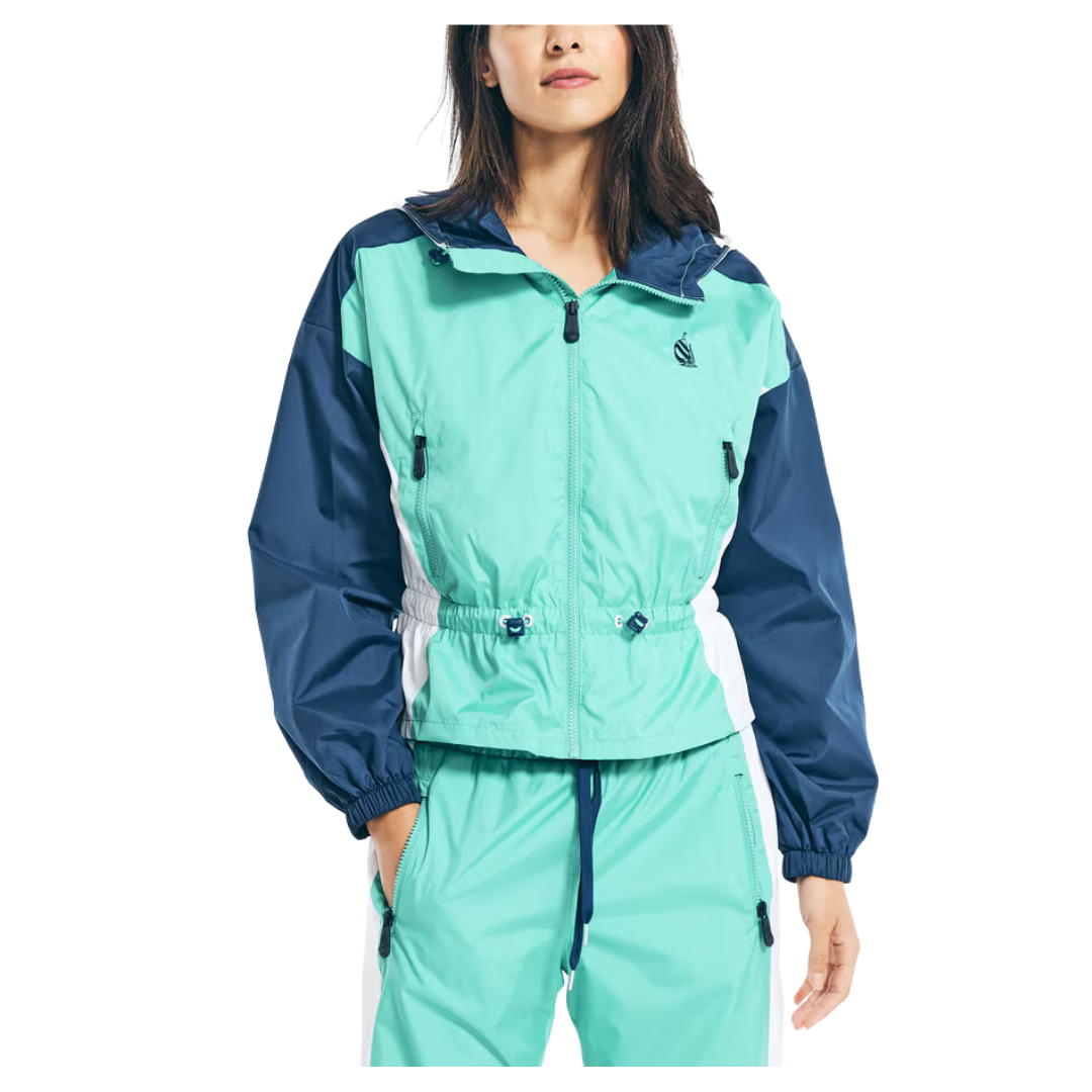 Snow Day Deals: Up To 70% Off On Women's Styles At Nautica