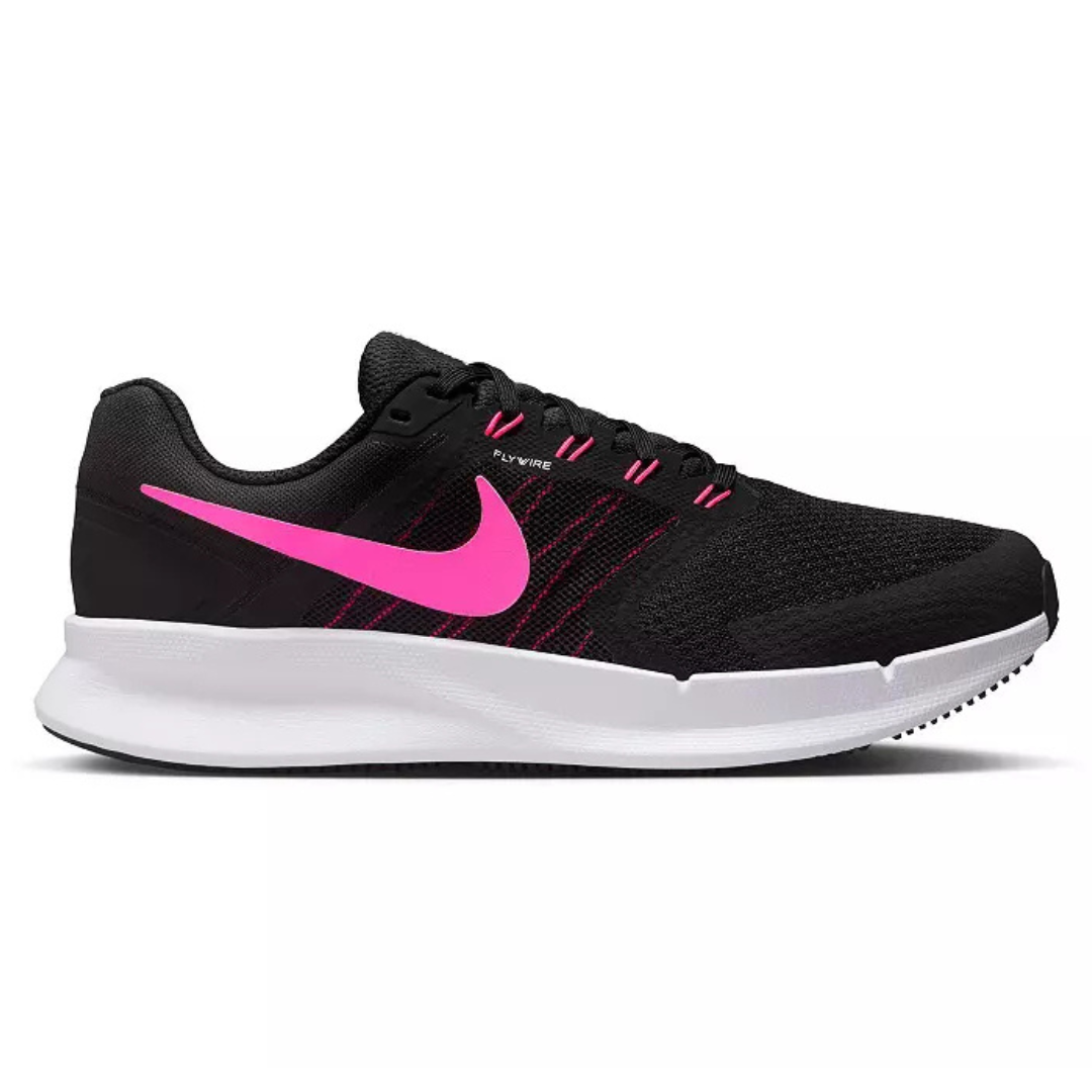 Nike Women's Run Swift 3 Road Running Shoes