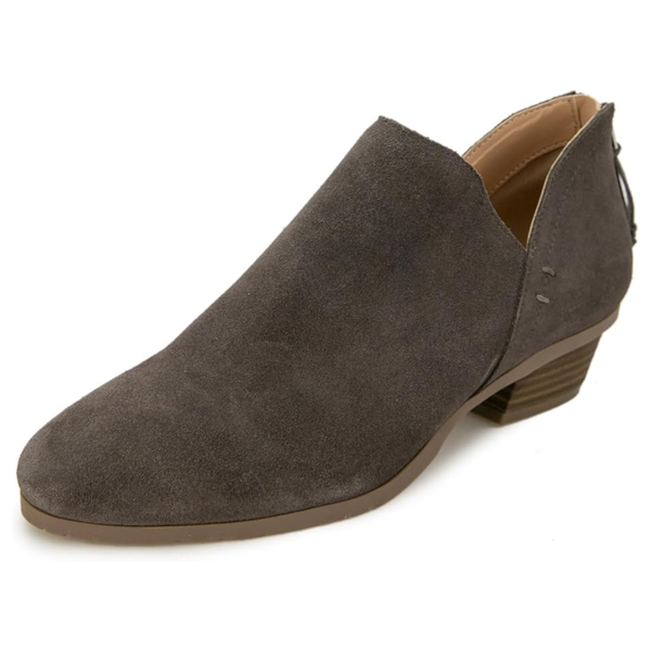 Kenneth Cole REACTION Women's Side Way Low Heel Ankle Bootie