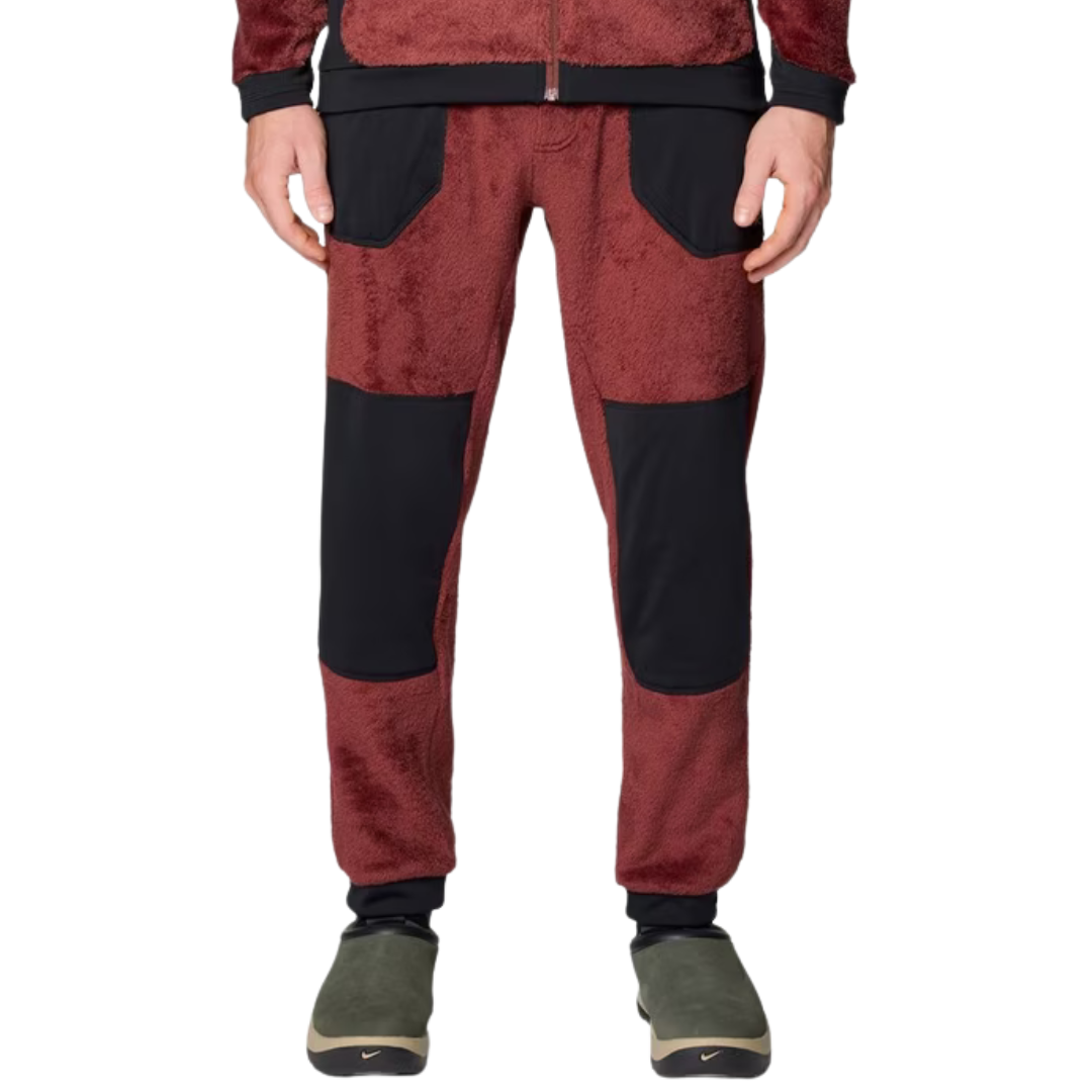 Upto 70% off on Season Styles at Mountain Hardwear