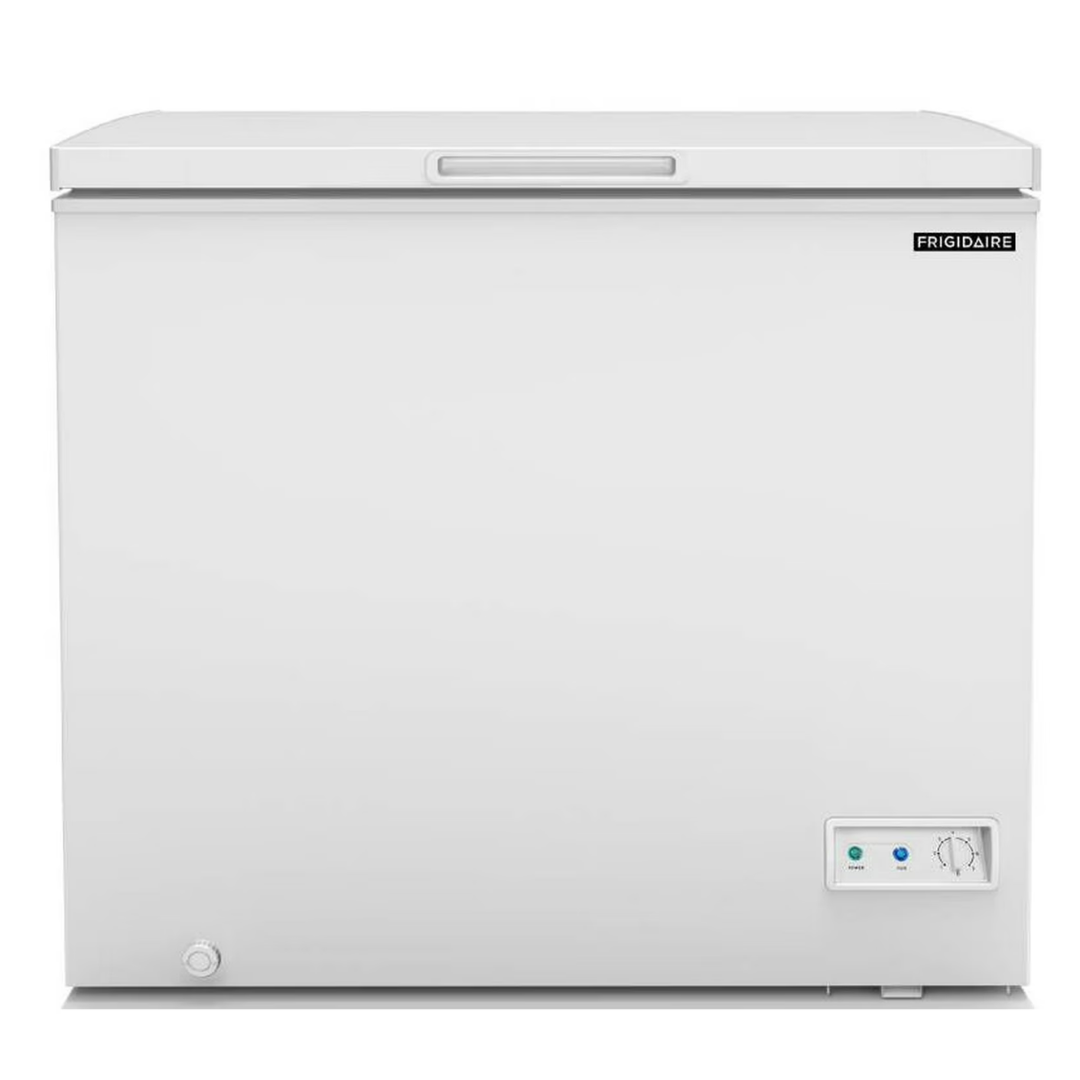 Frigidaire 7.0 Cu. Ft. Frozen Food Storage Chest Freezer